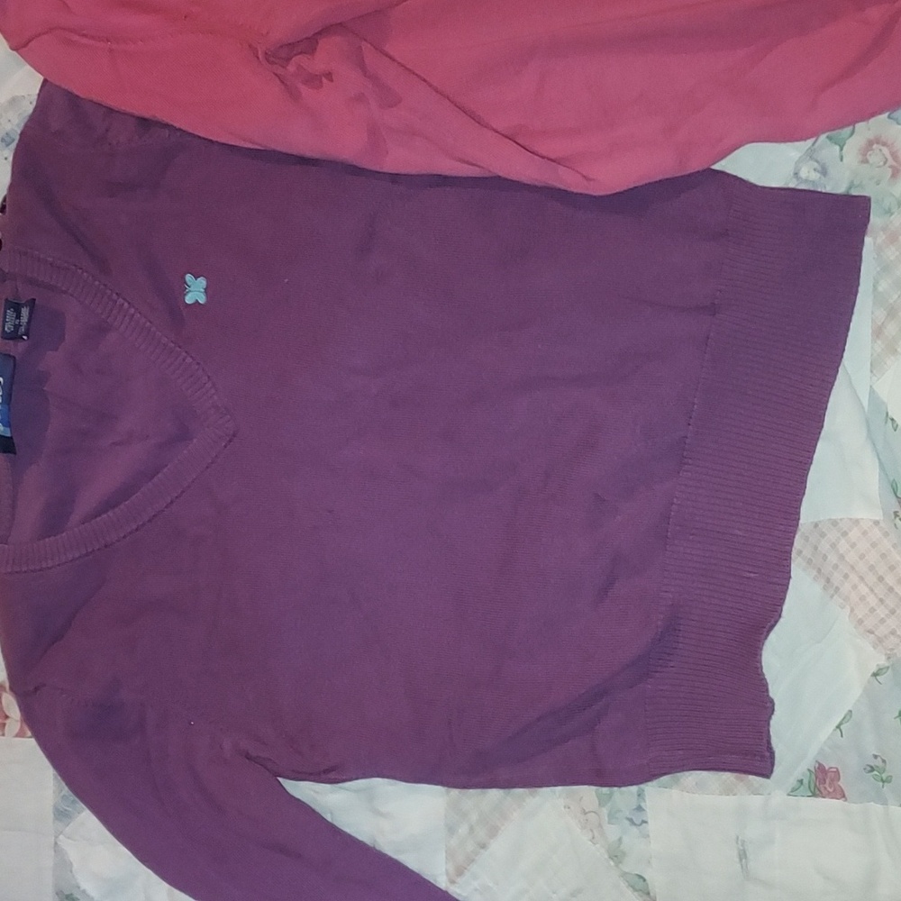3 Sweaters - Picture 2 of 7
